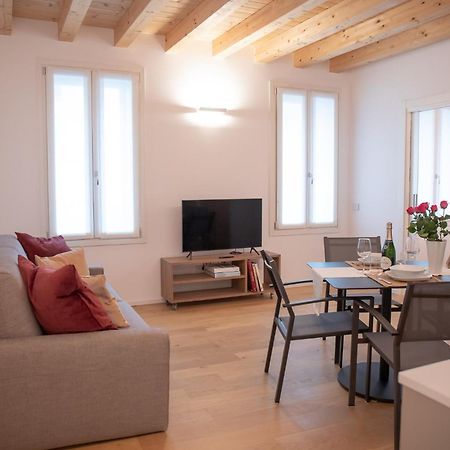 Amendola City View Apartments Suite Romantica Como Exterior foto
